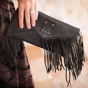 [ Brand New ] STS Envelope Clutch